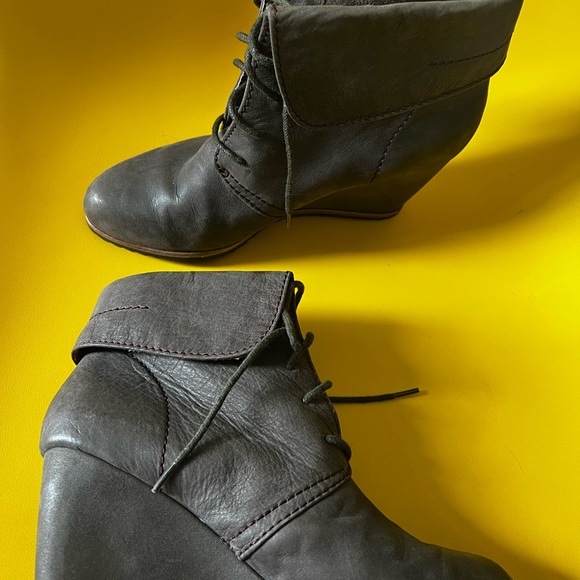 39 8.5 Biala NORDSTROM leather ankle booties wedge shoes lace-up tie boots - Picture 5 of 9